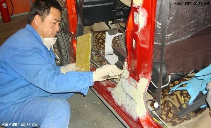 【十大外围足球平台app】美食精选:茄子烧肉,清蒸牛肉卷,米椒爆蹄筋,蒜香茄泥的做法(图1) 十大外围足球平台app